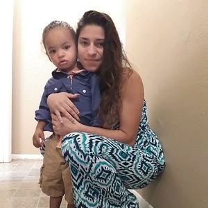 Meet your Posher, Lorinda